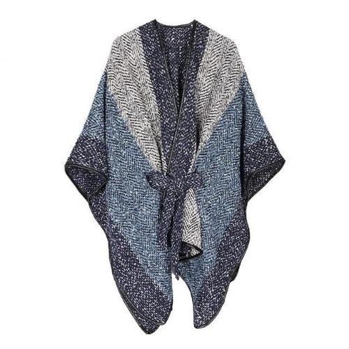 Poncho femme laine tricotée bleu pour l'hiver